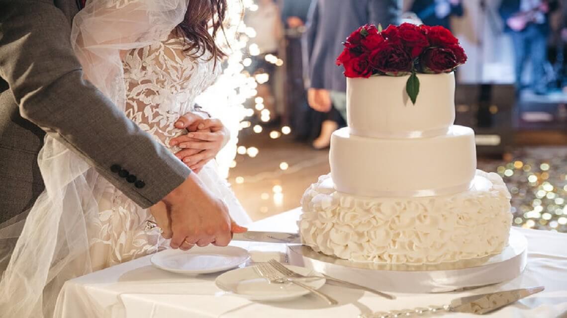 Wedding Cake Trends to Know in 2022